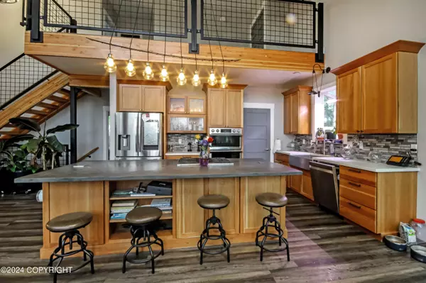 Wasilla, AK 99652,8575 W Hollywood RD