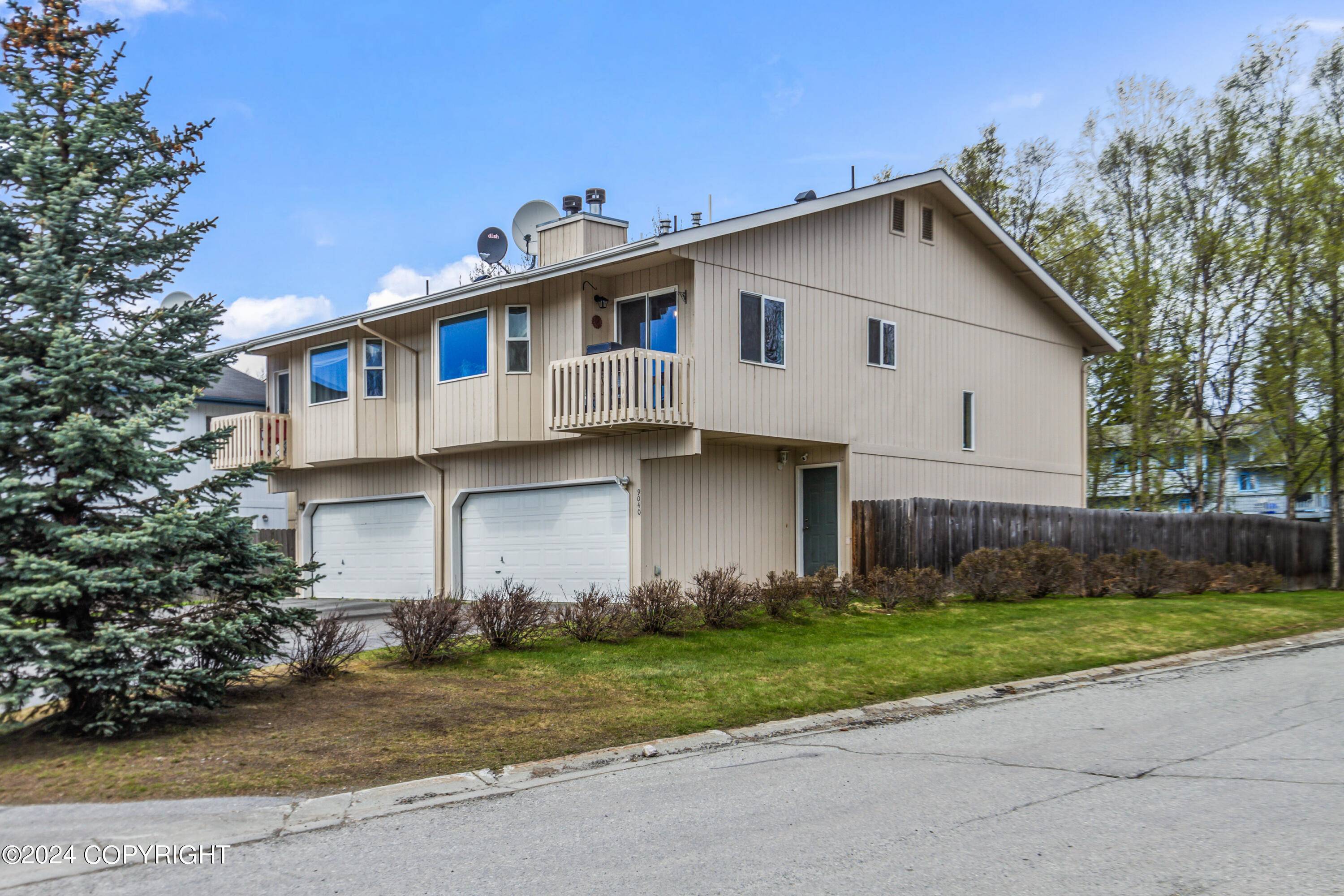 Anchorage, AK 99502,9040 Dewberry ST #20