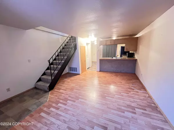 Kodiak, AK 99615,1820 Larch ST #D8