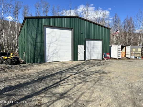 21208 N Glenn HWY, Sutton, AK 99674