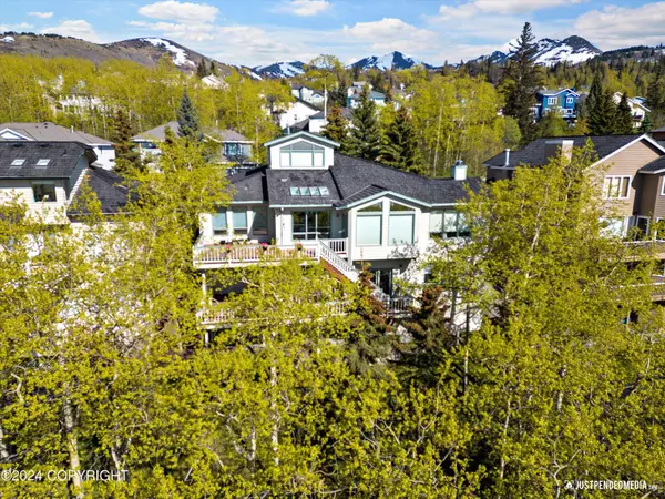 18632 Guillemot CIR, Anchorage, AK 99516