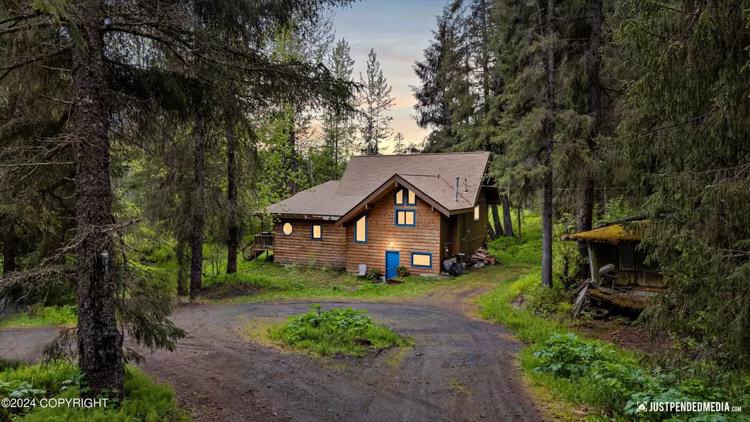 116 Beaver View WAY, Girdwood, AK 99587