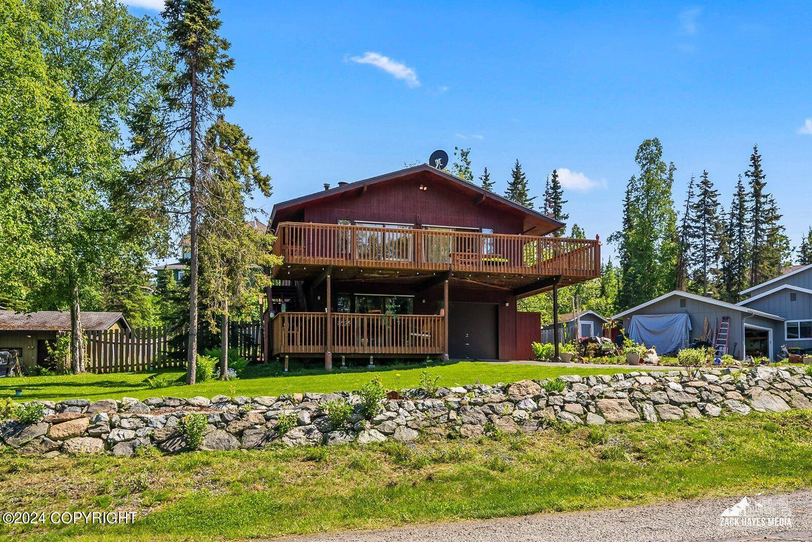 5040 E 98th AVE, Anchorage, AK 99507