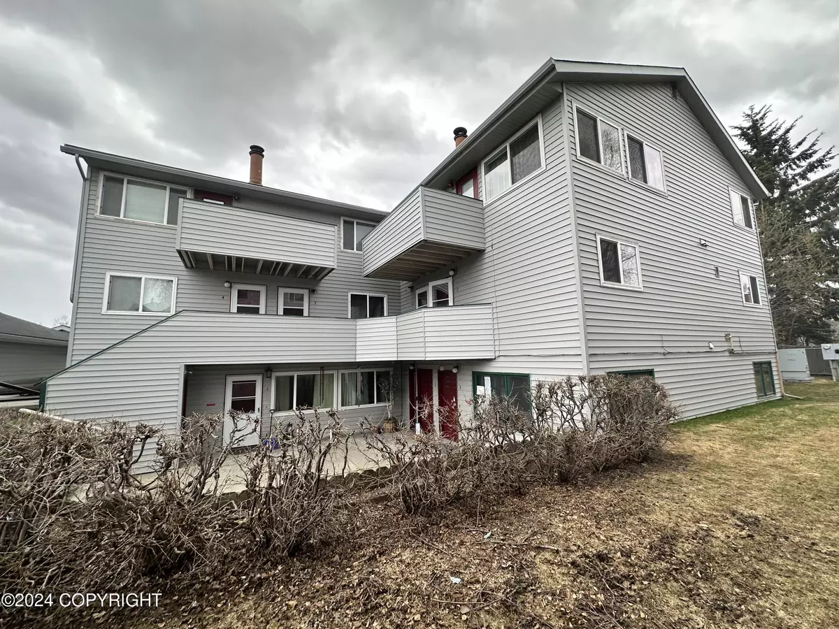 Anchorage, AK 99502,7061 Weimer RD #3