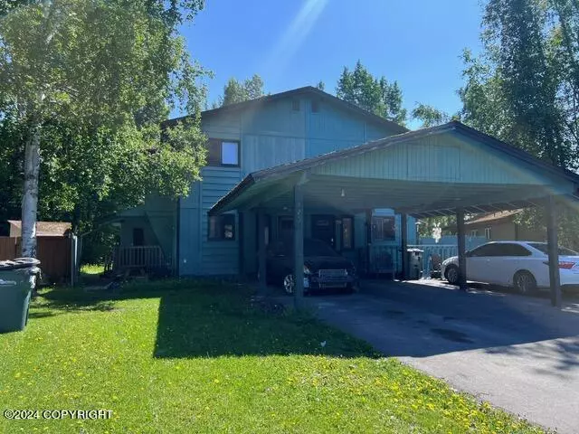 225 Red Leaf CIR, Anchorage, AK 99504