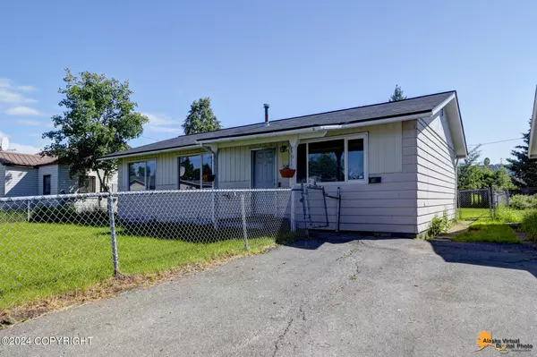 317 N Mumford ST, Anchorage, AK 99508