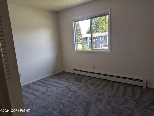 Anchorage, AK 99515,9900 Whitefish CIR