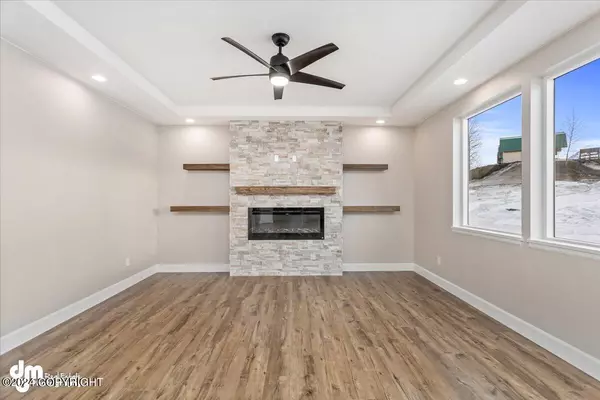 Palmer, AK 99645,11918 E Apple CIR