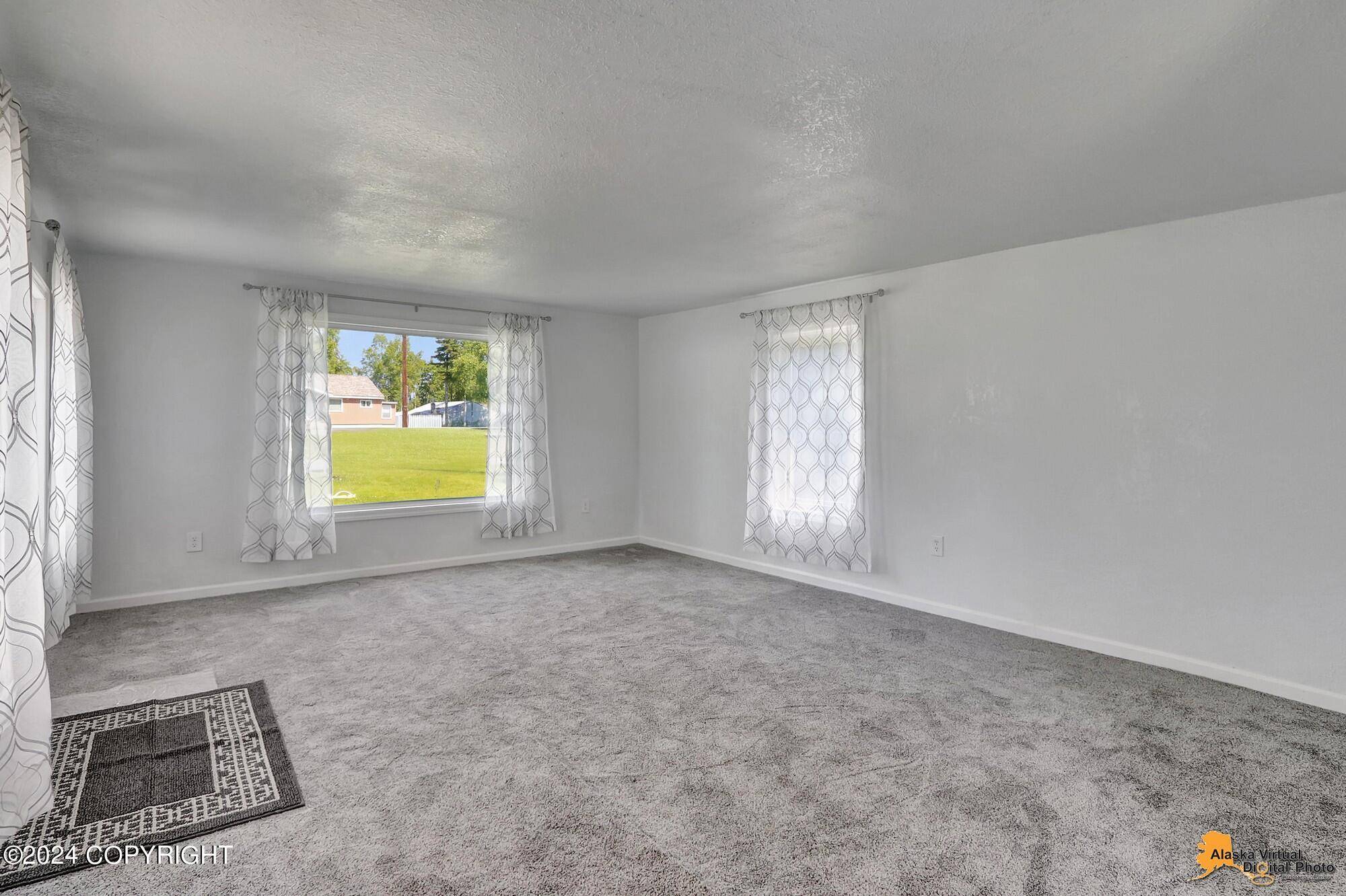 Anchorage, AK 99517,2808 W 32nd AVE