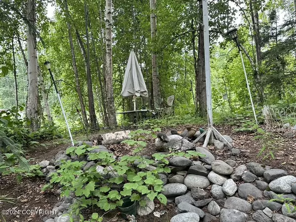 Wasilla, AK 99654,9081 S Starlight LN