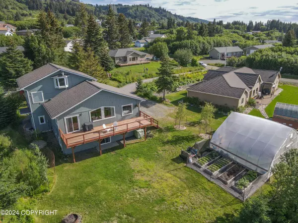 3805 Forest Glen DR, Homer, AK 99603