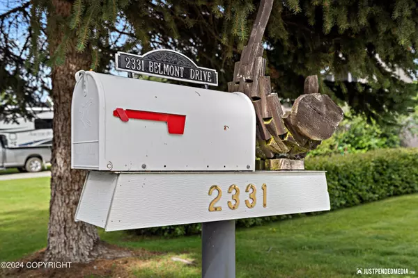 Anchorage, AK 99517,2331 Belmont DR