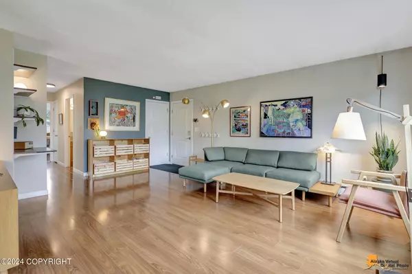 Anchorage, AK 99517,2206 W 46th AVE
