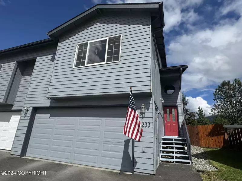 16233 Ursa Minor CIR, Eagle River, AK 99577