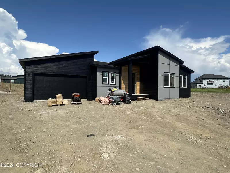 2403 S Sunrise View CIR, Palmer, AK 99645