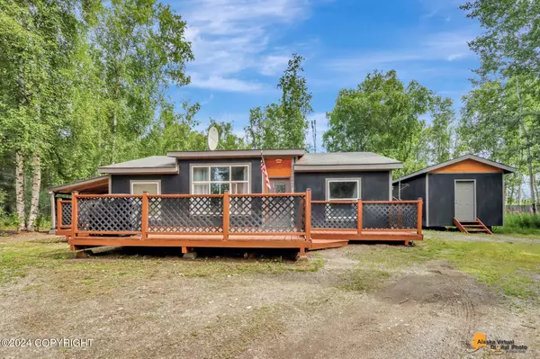 2949 S Pauline CT, Big Lake, AK 99652