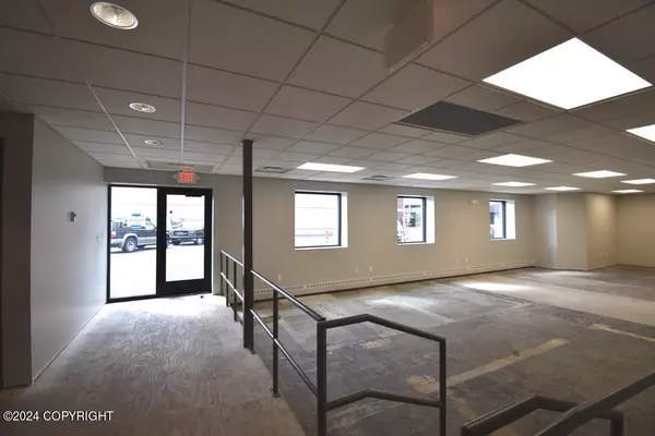 Anchorage, AK 99501,930 W 5th AVE