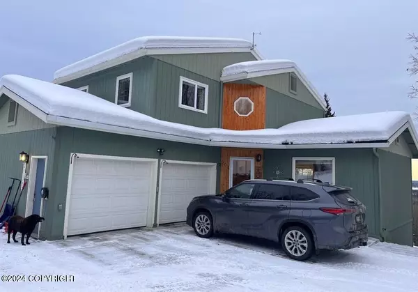 504 Bennington DR, Fairbanks, AK 99709