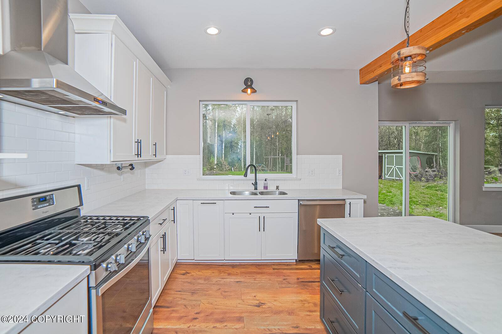 Wasilla, AK 99623,1381 N Meadow Lakes LOOP