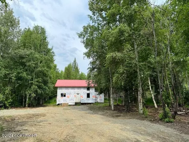 7275 W Peninsula DR, Wasilla, AK 99623