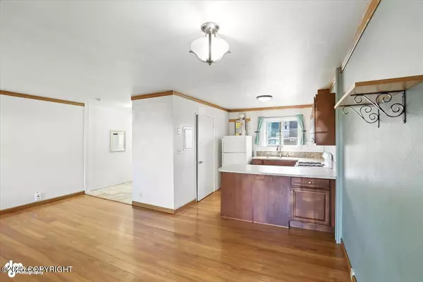 Anchorage, AK 99518,461 Atlantis AVE