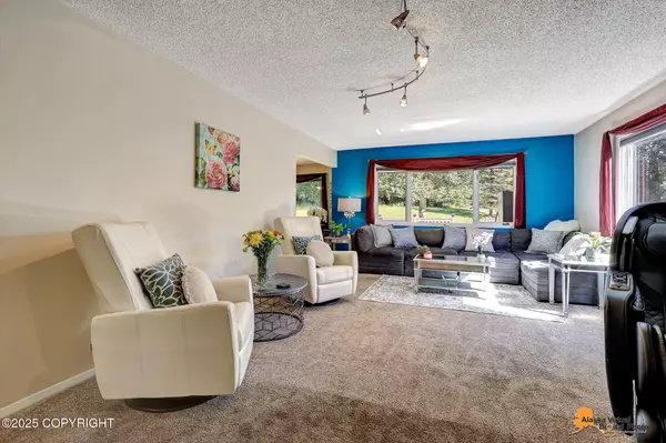 Anchorage, AK 99518,7859 Linda LN