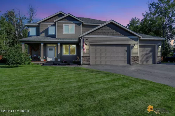 7943 E Wolf Creek RD, Wasilla, AK 99654