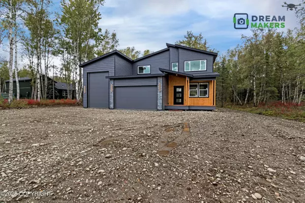 7325 N Paw ST, Wasilla, AK 99654
