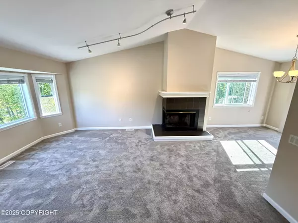 Eagle River, AK 99577,18872 Mountain Point DR