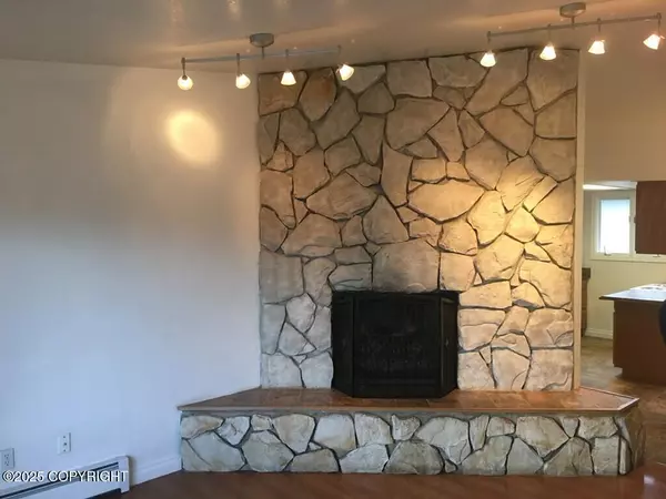 Anchorage, AK 99508,4401 Reka DR