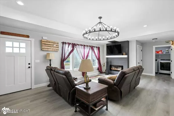 Wasilla, AK 99623,9417 W Keshon CIR