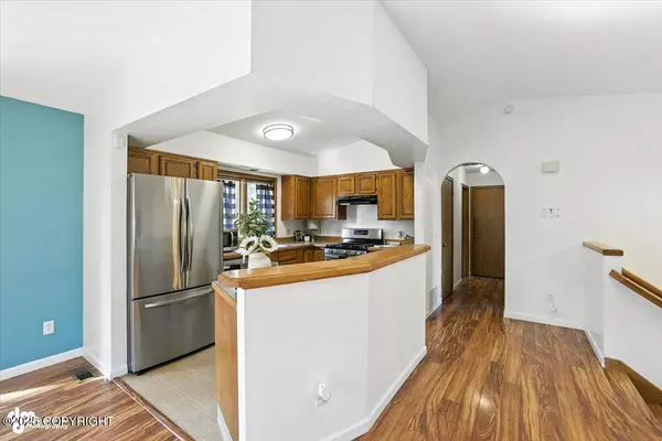 Kenai, AK 99611,240 Eisenhower LN