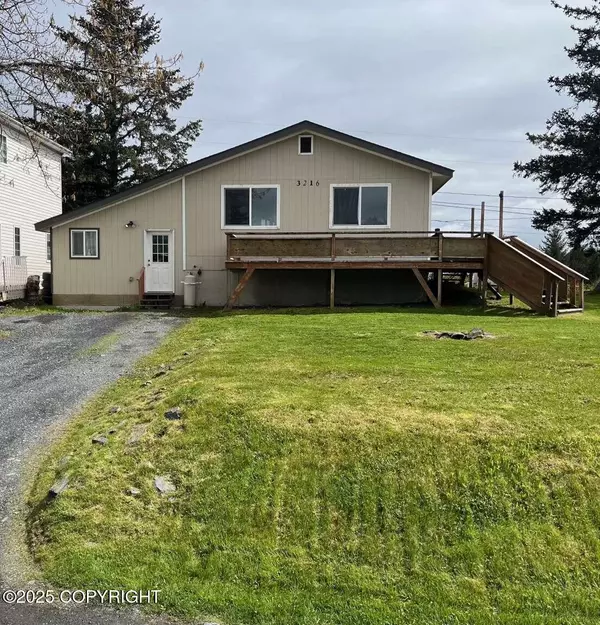 3216 Ptarmigan Pass ST, Kodiak, AK 99615