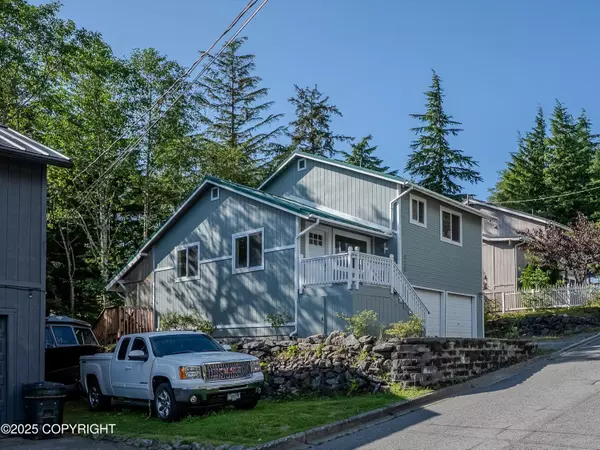 Ketchikan, AK 99901,925 Lincoln ST