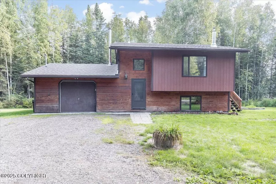 3483 Erin DR, North Pole, AK 99705