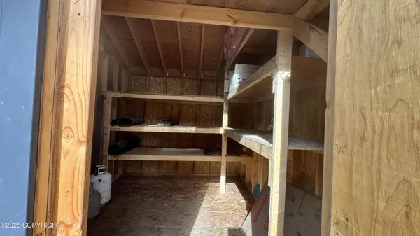 Ninilchik, AK 99639,15988 Bear Paw RD