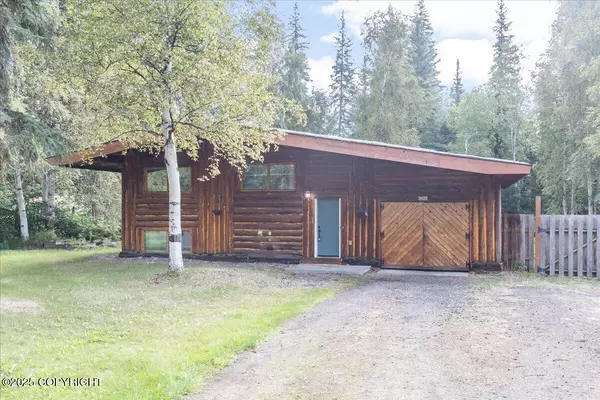 2420 Schutzen ST, North Pole, AK 99705