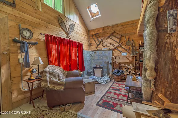 Willow, AK 99688,20077 E Goshawk WAY