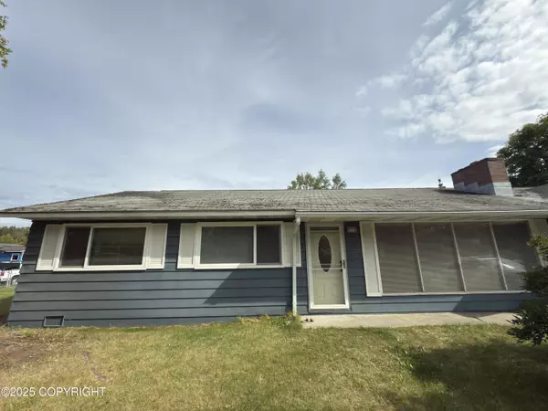 2603 Juneau ST, Anchorage, AK 99508