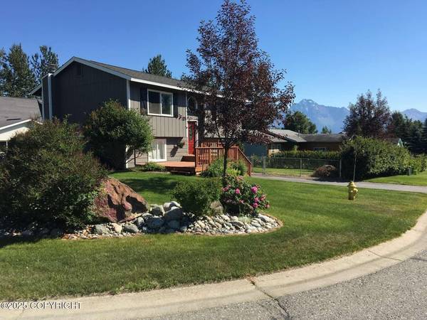 1230 W Beaver AVE, Palmer, AK 99645