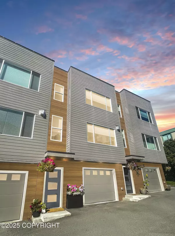 727 O ST #4, Anchorage, AK 99501