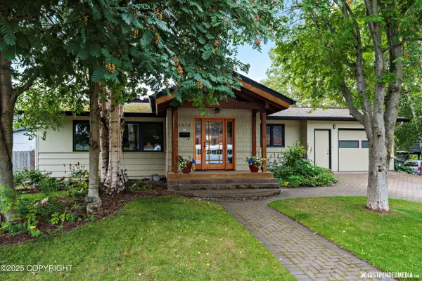 Anchorage, AK 99501,1312 W 15th AVE