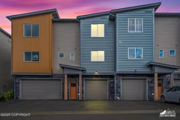 11483 Moonrise Ridge PL 10, Anchorage, AK 99516