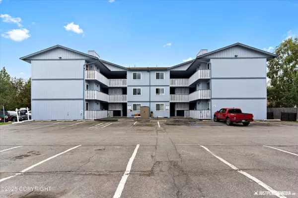 Anchorage, AK 99507,4530 Wright ST #9