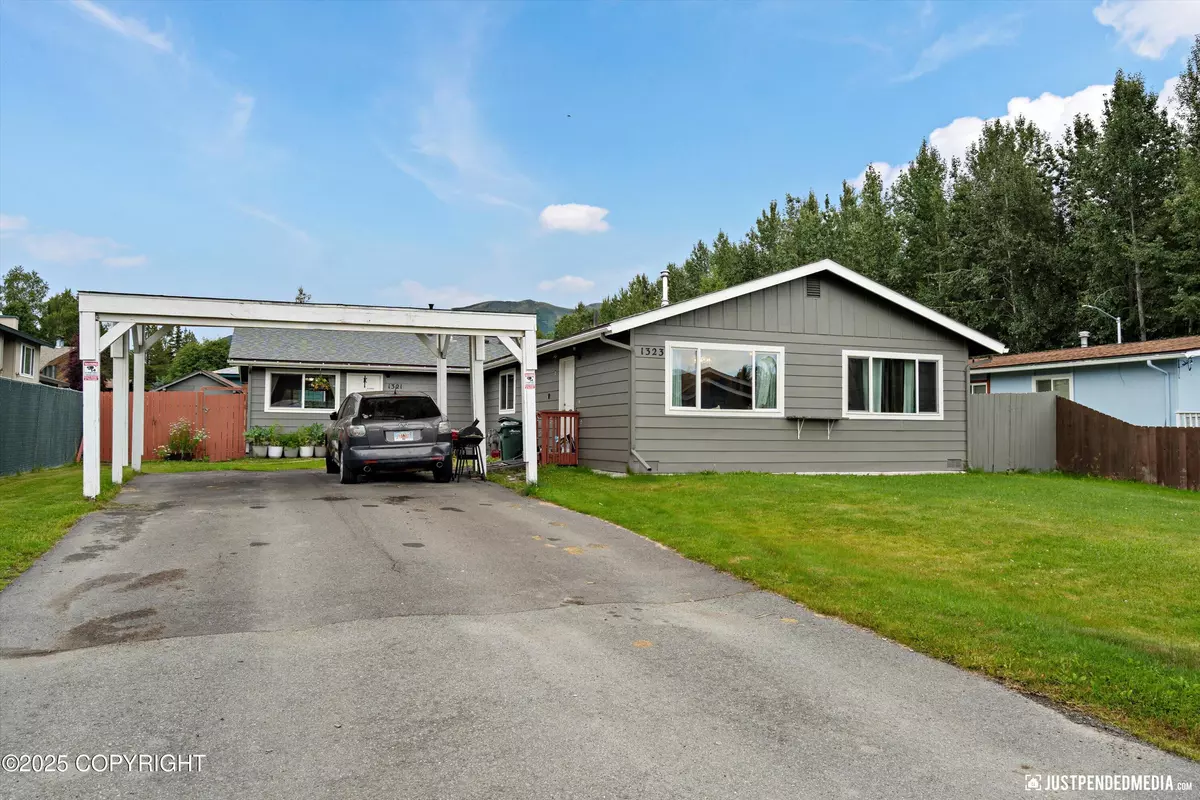 Anchorage, AK 99504,1321 Valley ST