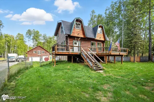 12681 N Pettis DR, Willow, AK 99688