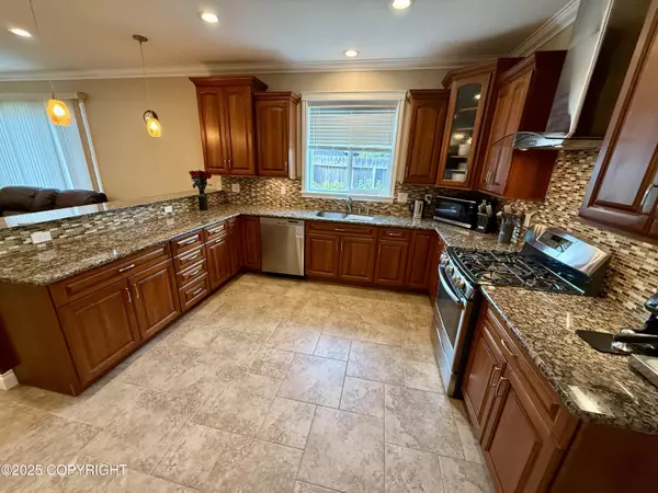 Anchorage, AK 99507,4901 Clint CIR