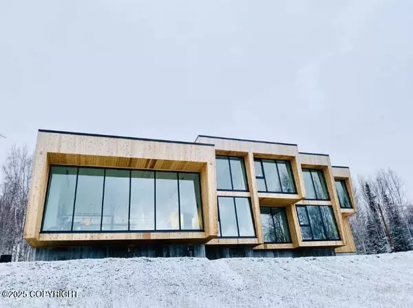 1110 John Kalinas RD, Fairbanks, AK 99712