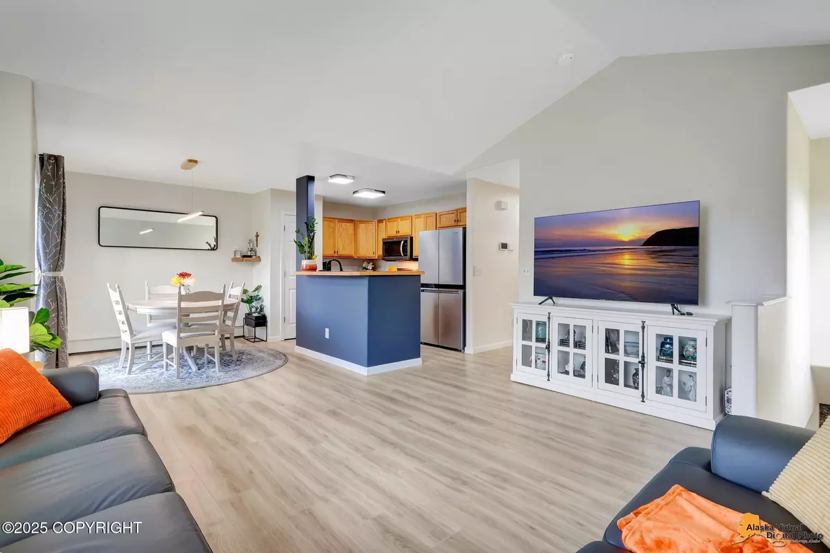 Anchorage, AK 99507,1648 Woodroe LN