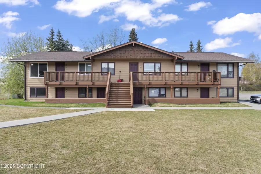 5310 Lionheart DR #13, Anchorage, AK 99508